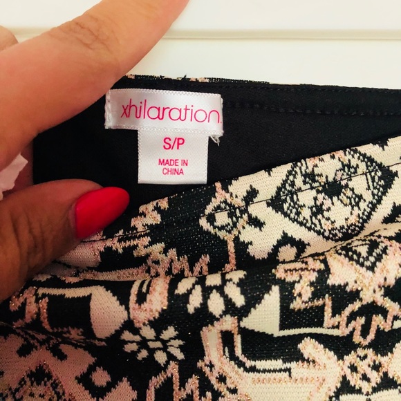 Skirt - Picture 2 of 2